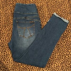 Seven7 jeans